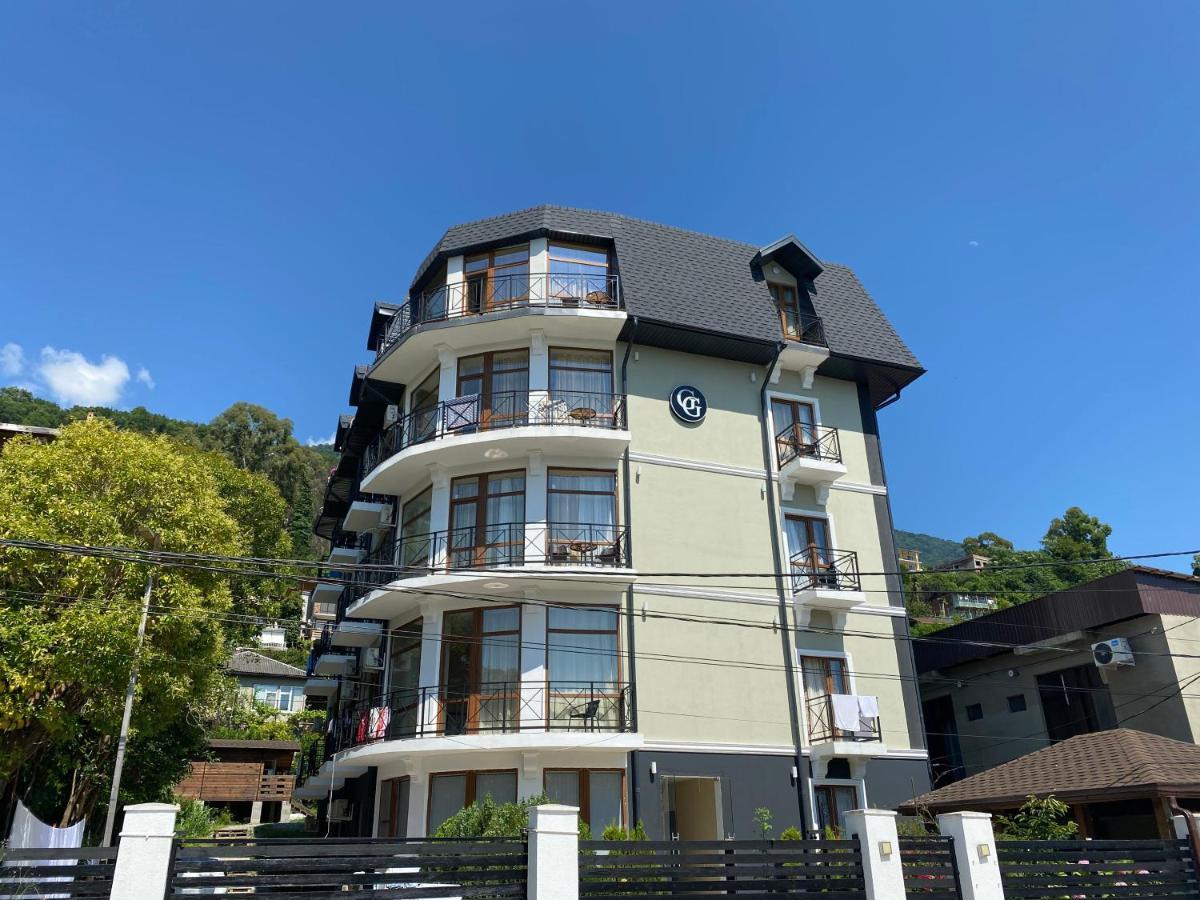 Hotel Golden Gagra Exteriör bild